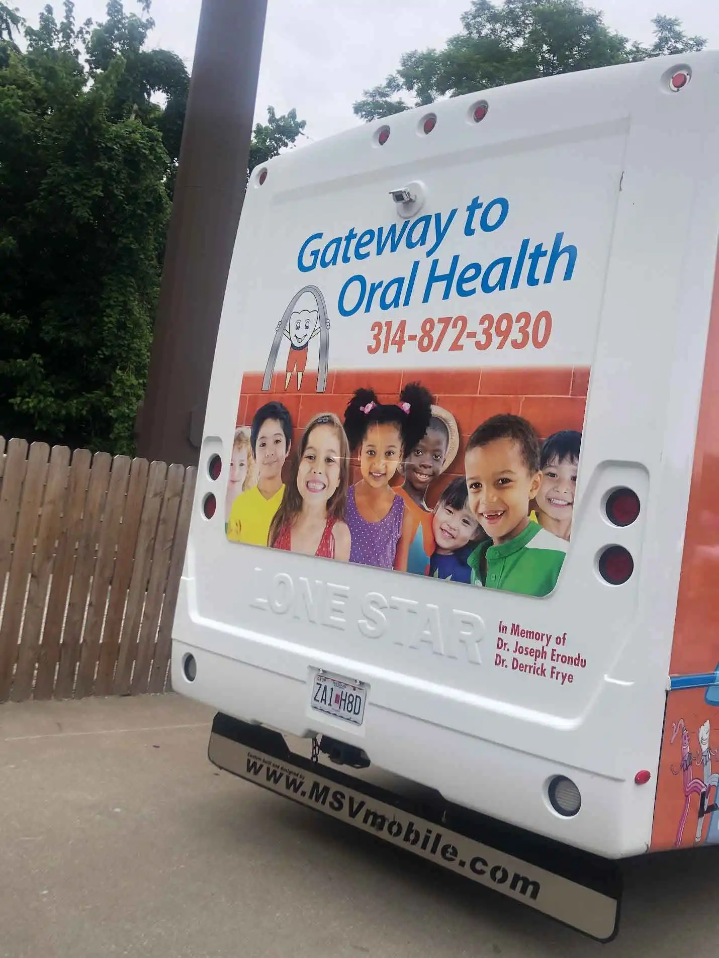 logo for 00171-gateway-to-oral-health.webp