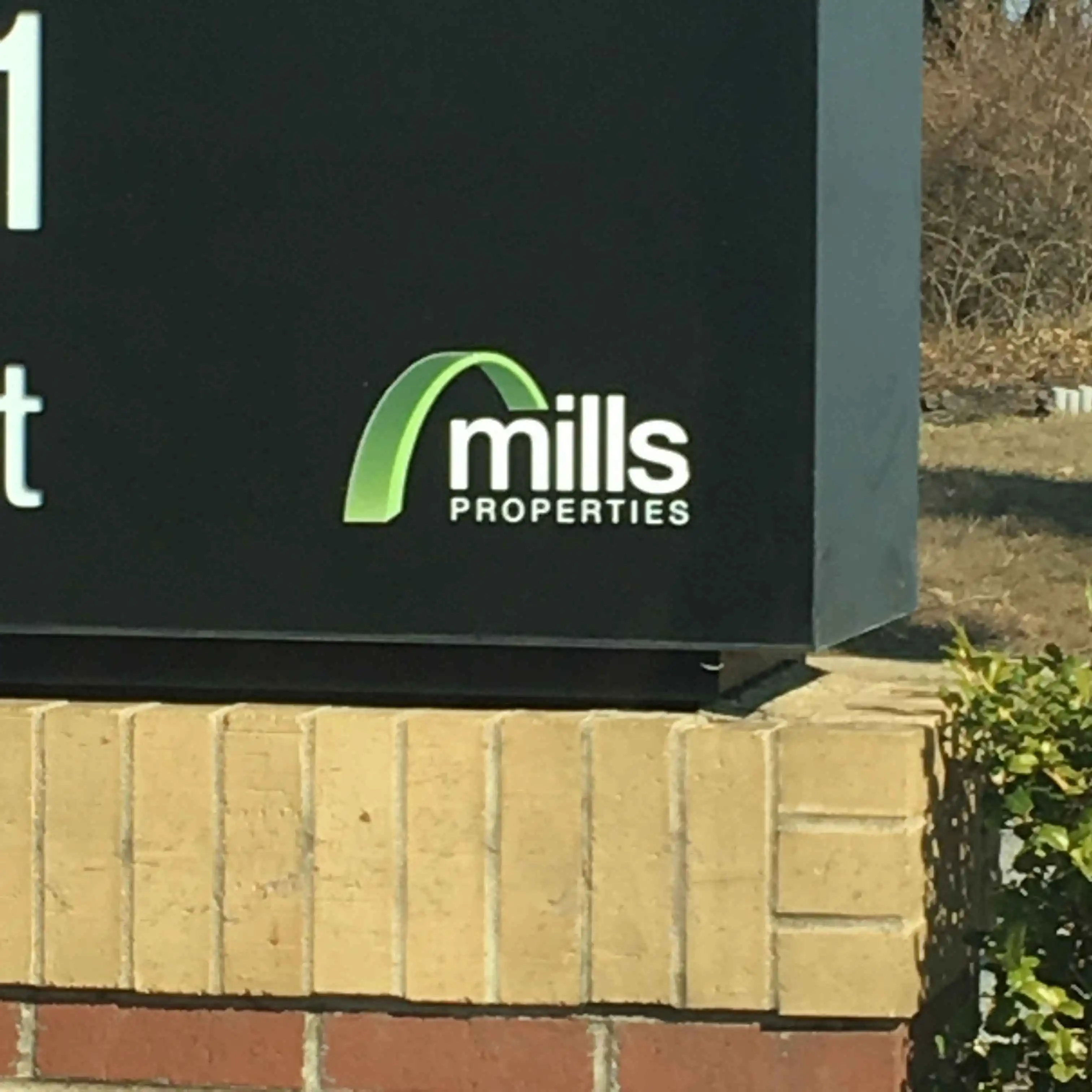 logo for 00243-mills-properties.webp