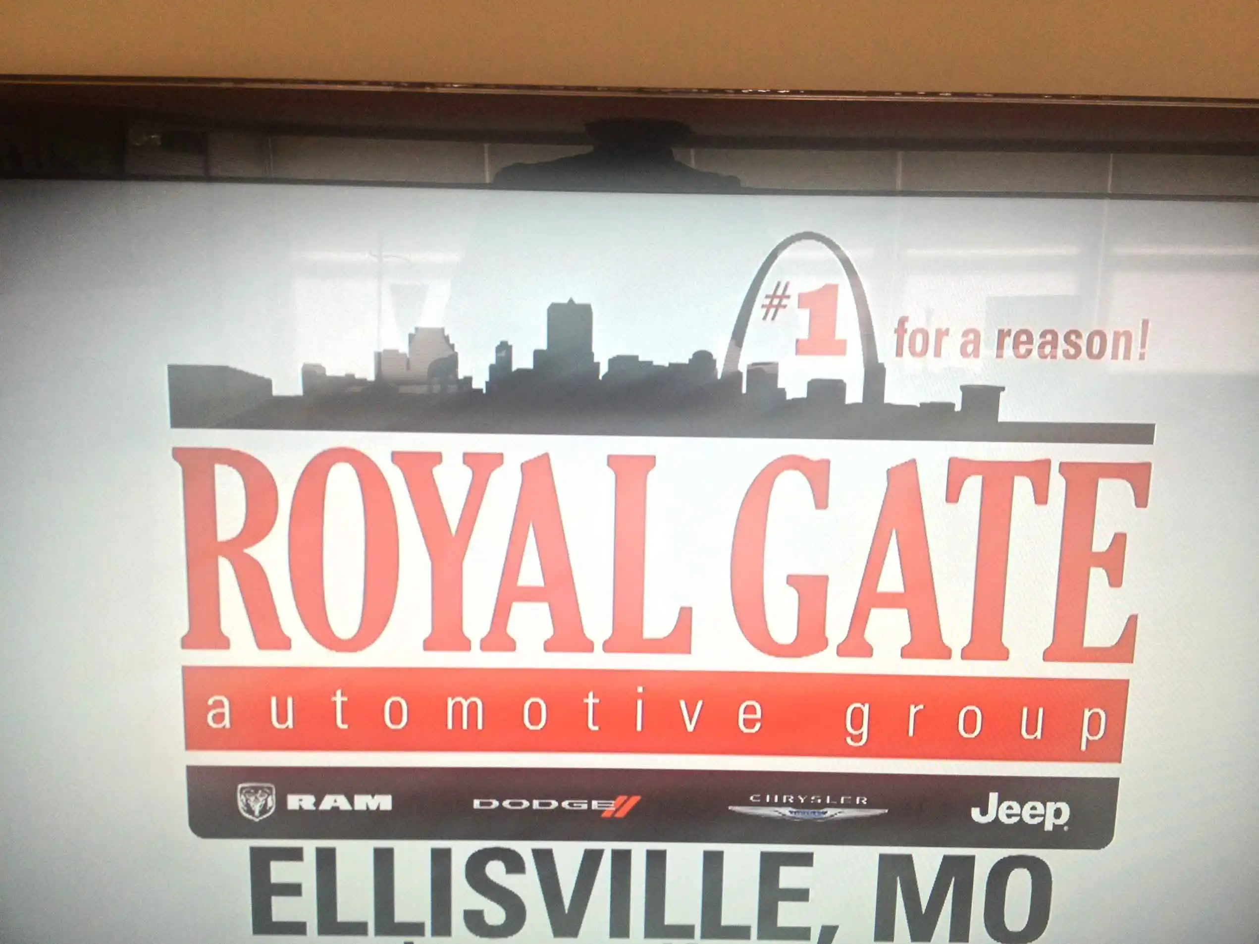 logo for 00294-royal-gate-automotive-group.webp
