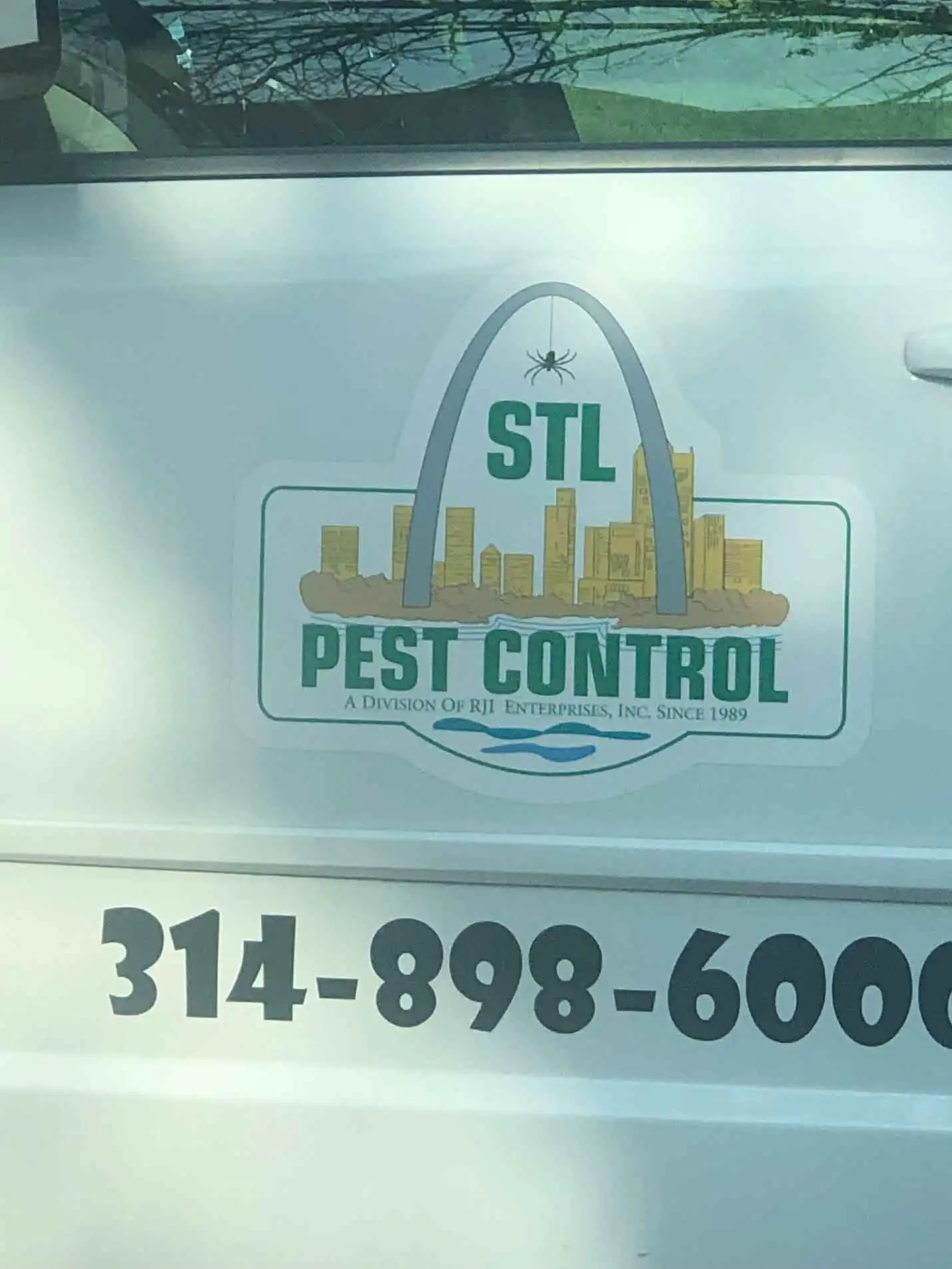 logo for 00319-slt-pest-control.webp