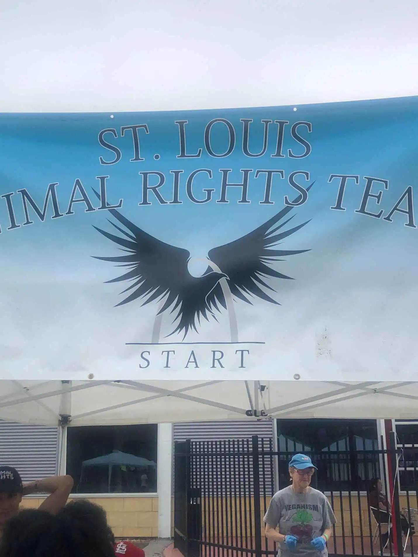 logo for 00338-st-louis-animal-rights-team.webp